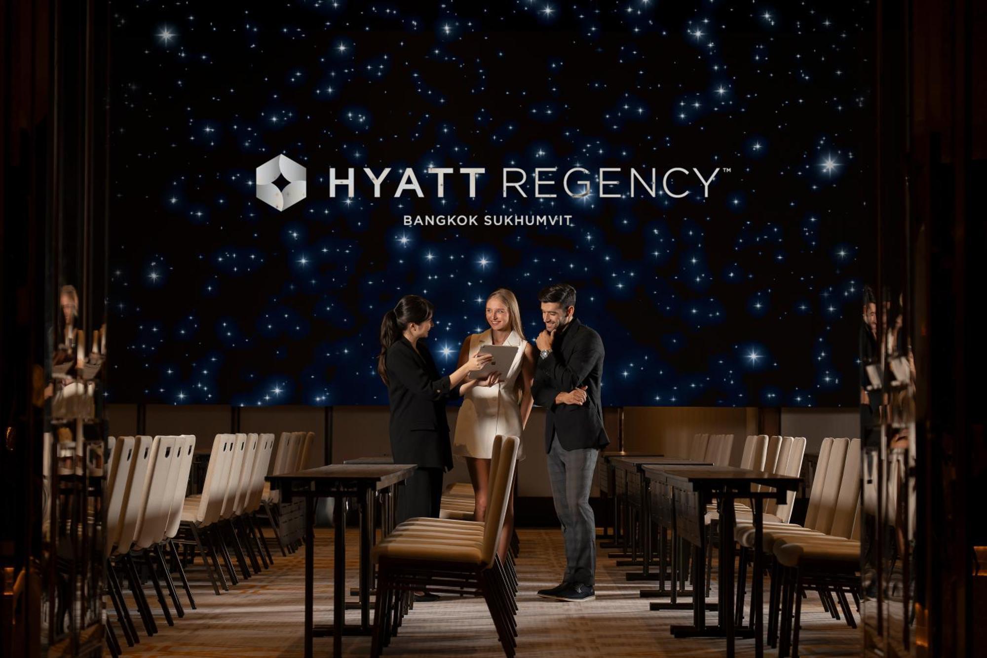 Hyatt Regency Bangkok Sukhumvit Hotel Ngoại thất bức ảnh